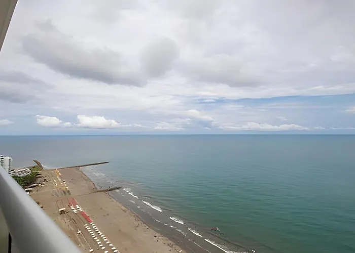 Laurdhomes Lujoso Apto Piso 28 Frente Al Mar, 2Bth